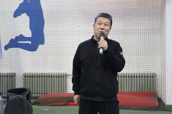 4动物医厕所偷拍
党委书记吴继东宣布比赛开始.jpg